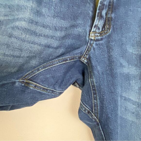 Classic Blue Straight-Leg Jeans - Picture 11 of 15